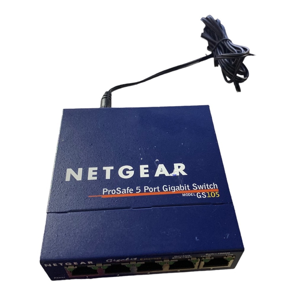 NETGEAR ProSafe GS105 5-Port Gigabit Switch with Power Cord - Special Price!